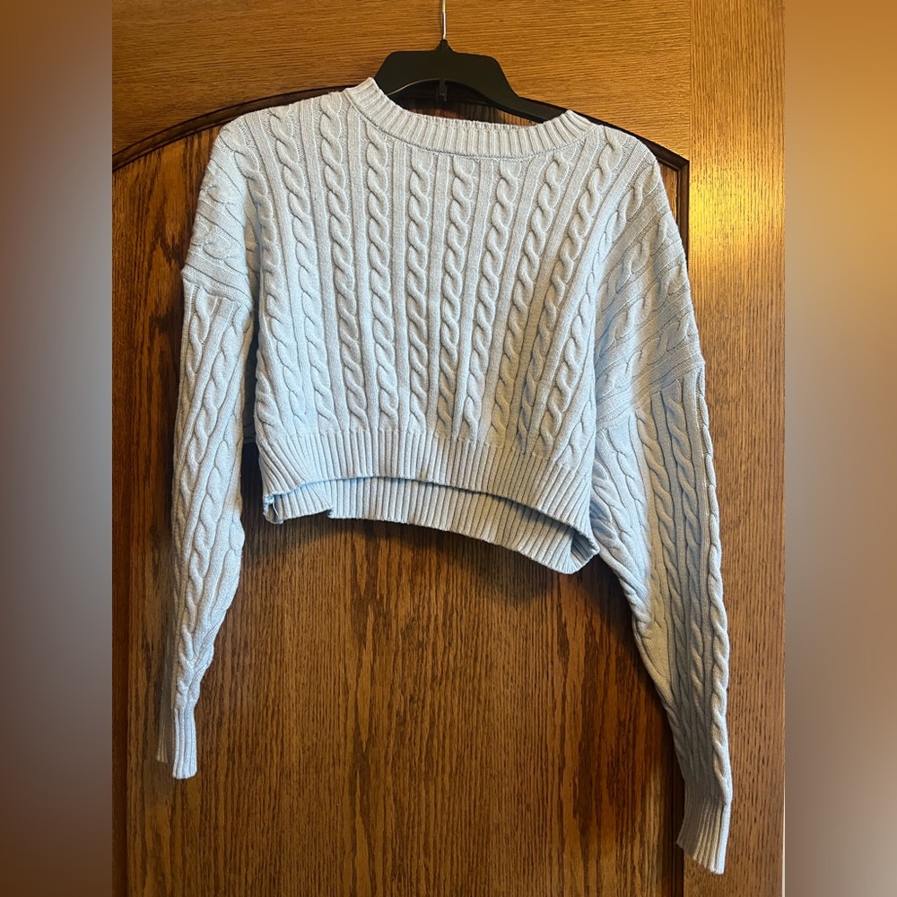Women's Light Blue Cable Knit Cropped Sweater